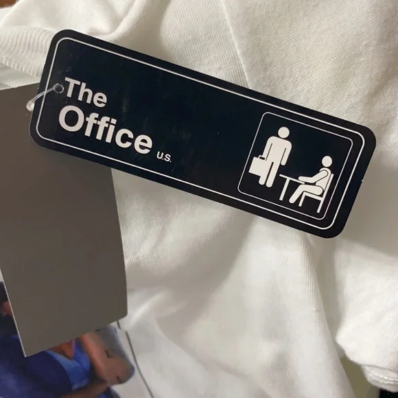 New “The Office” T-Shirt - Picture 5 of 5